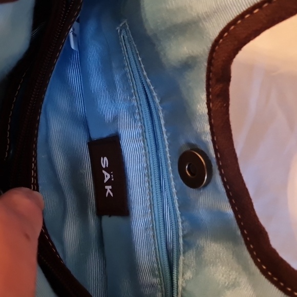 SAX Paisley handbag, gently Used, brown and cream colors. - Picture 4 of 7